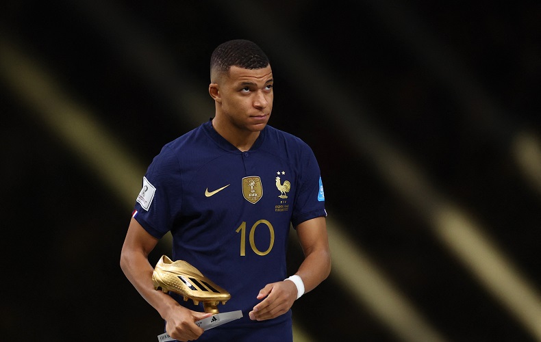 Henry khuyên Mbappe từ chối Real Madrid để ở lại PSG - Ảnh 1