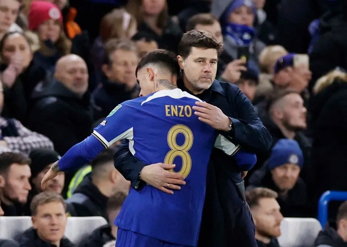 Pochettino xác nhận Enzo bị ốm, phải rời sân chỉ sau 32 phút trong ngày Chelsea hạ gục Newcastle - Ảnh 1