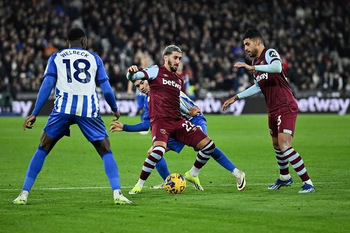 Thi đấu lép vế, West Ham vẫn cầm hòa được Brighton