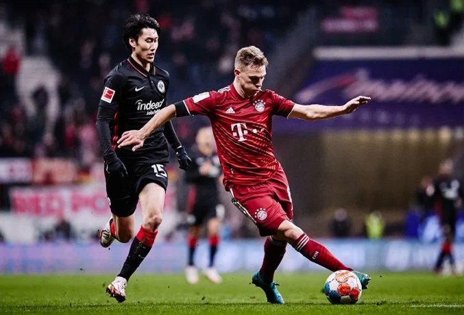 Soi kèo phạt góc ngày 9/12: Bayern vượt kèo góc trước Eintracht Frankfurt