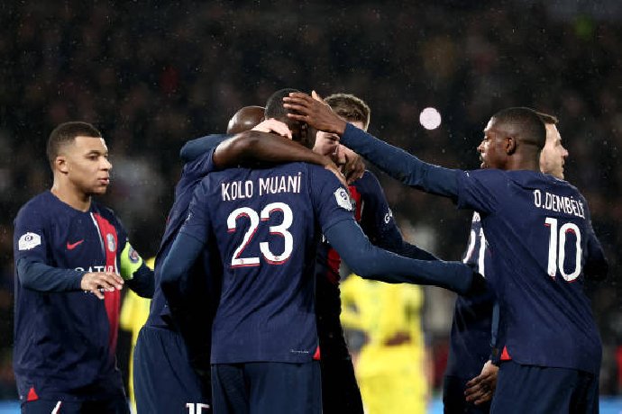 Sao tuyển Pháp giải cứu PSG trong ngày Mbappe tịt ngòi