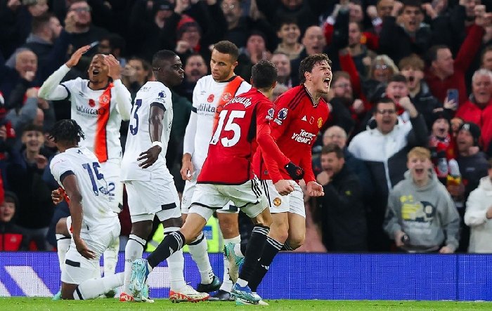 Victor Lindelof tỏa sáng, Man Utd thắng nhọc Luton Town