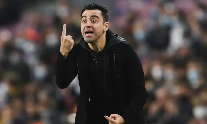 Xavi: Tôi từng được ví như Sir Alex