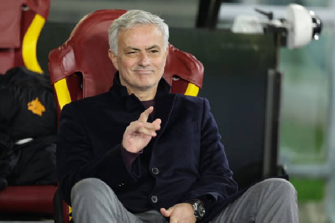 Mourinho: 'Không CLB nào từ Champions League muốn gặp Roma tại Europa League'