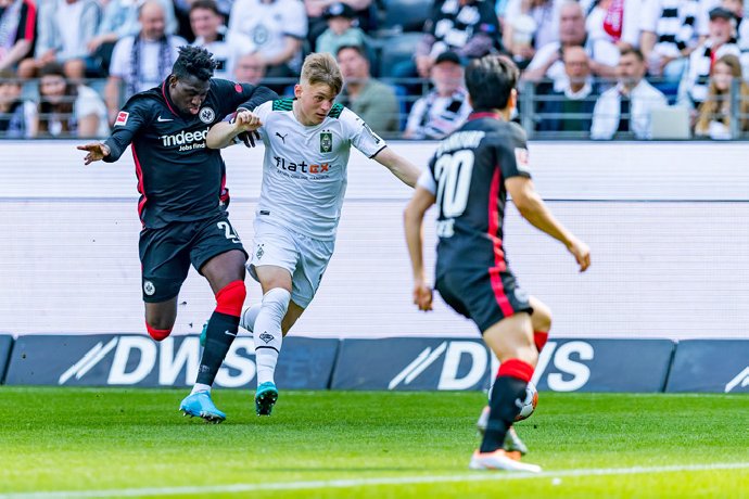 Nhận định, soi kèo Eintracht Frankfurt vs Monchengladbach, 02h30 ngày 21/12