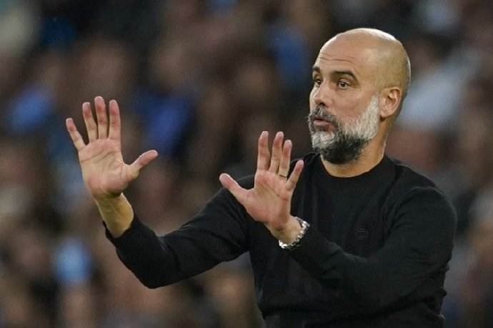 10 bản hợp đồng đầu tiên Pep Guardiola đưa về Man City