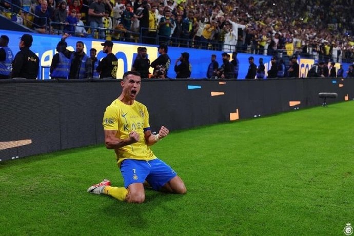 Ronaldo thăng hoa, Al Nassr nối dài mạch thắng