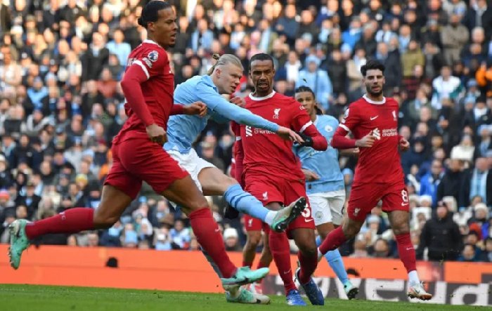 Xé lưới Liverpool, Haaland đi vào lịch sử Premier League